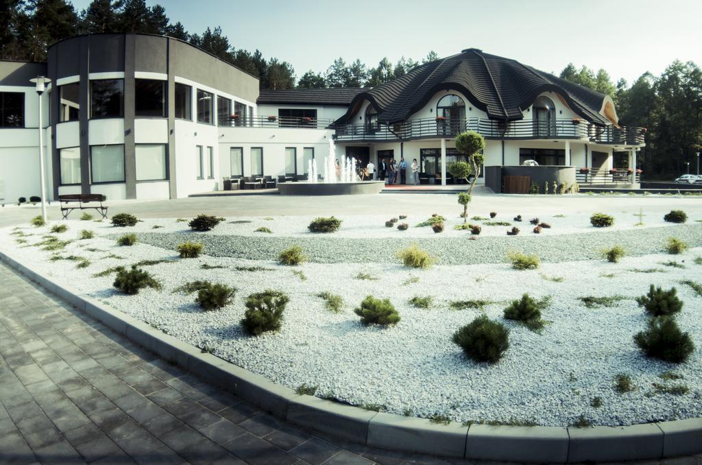 ג'אנוב לובלסקי Rezydencja Sosnowa Luxury Hotel מראה חיצוני תמונה